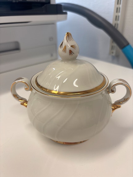 Arabia kultakoriste sokerikko