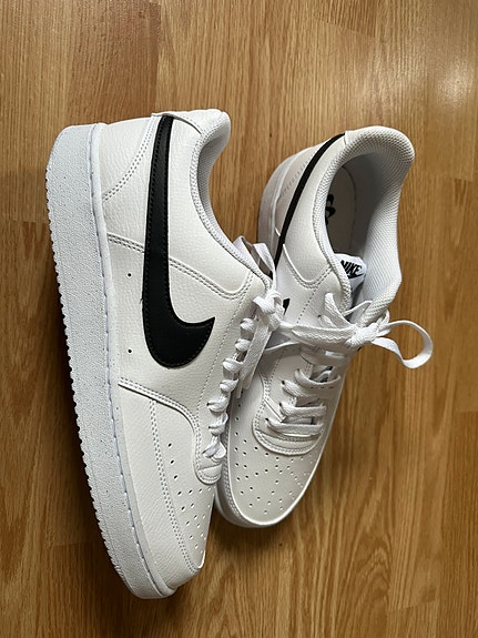 Uudet Nike-lenkkarit koko 45
