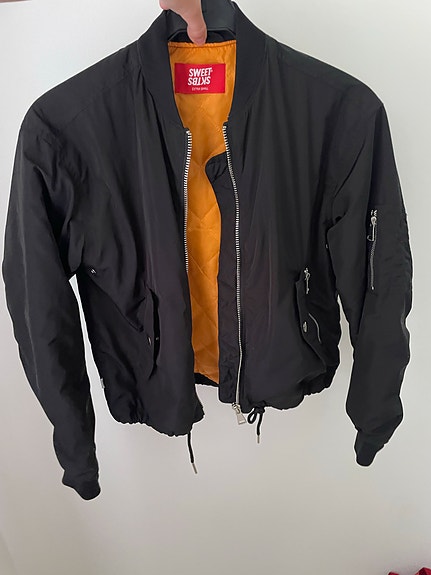 SWEET SKTBS bomber jacket koko XS
