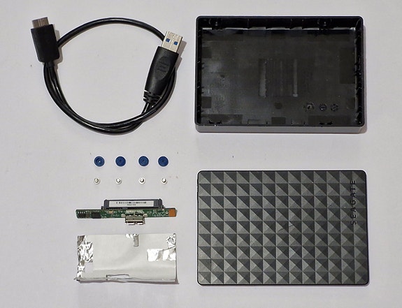 Seagate 2,5" USB 3 ulkoisen kiintolevyn kotelo