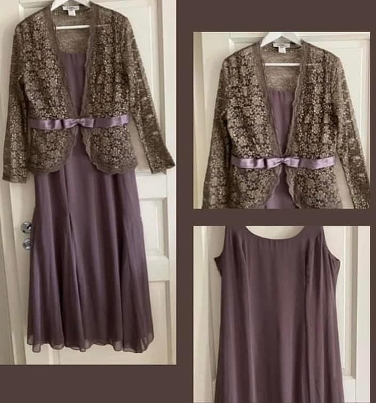 Juhlamekko koko 40, hinta 15€