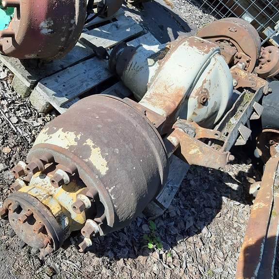 2. VOLVO kuorma-auton taka-akseli, EATON