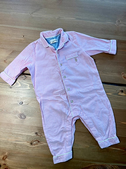 Lindex yöpuku 62