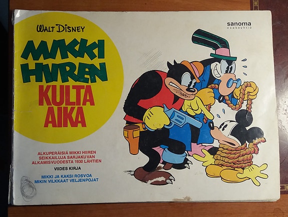 Walt Disney MIKKI HIIREN kulta-aika : viides kirja Sanoma 1972