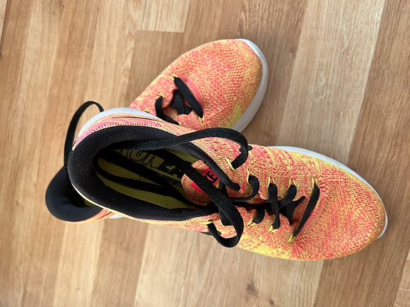 Nike juoksukenkä koko 38