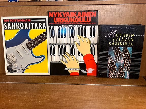 Opi soittamaan SÄHKÖKITARAA ym.