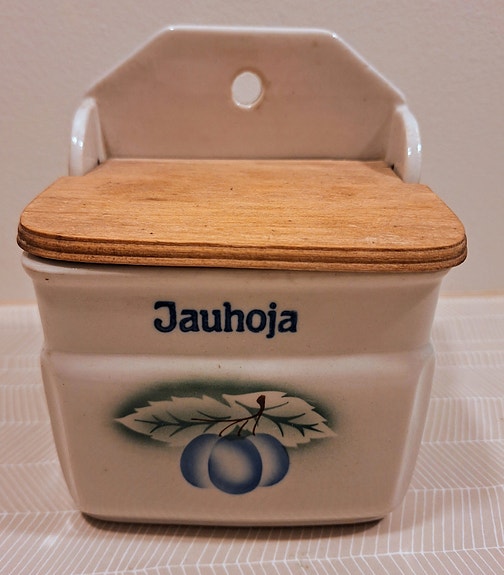 Arabian jauhosalkkari "luumut"