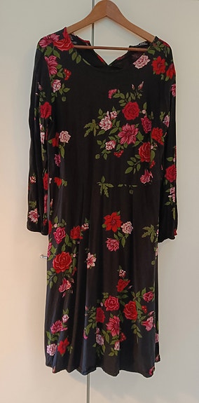 Bonprix mekko 46