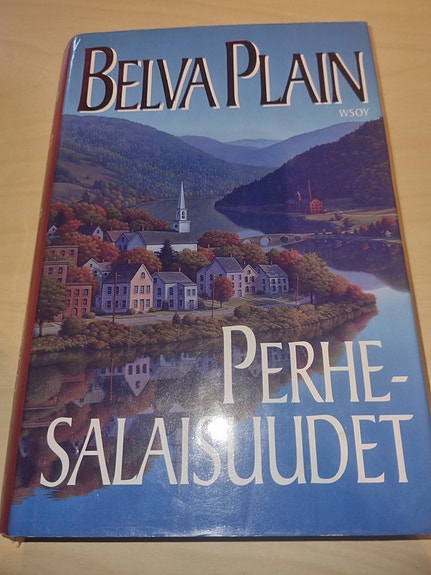 Perhesalaisuudet - Belva Plain
