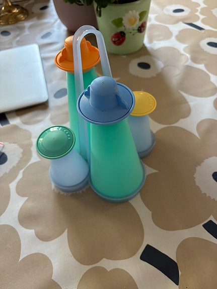Tupperware SAMBA, salaattikastike/maustesetti