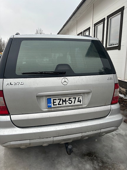 Mercedes ML 270 cdi w163 takapuskuri