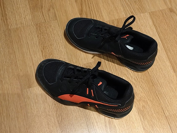 Puma sisäpelikengät 35