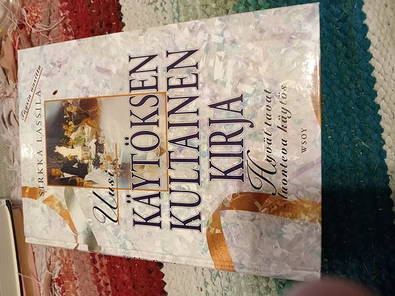 Uusi käytöksen kultainen kirja