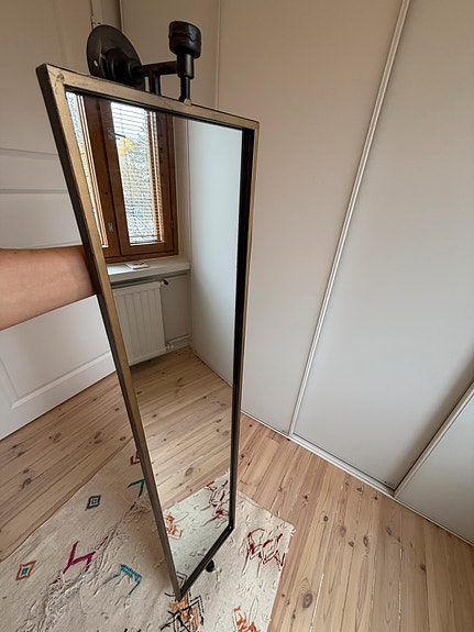 UUSI Kaunis peili seinään