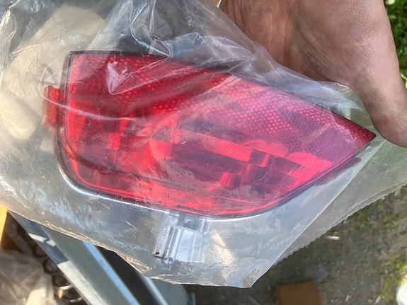Renault Laguna III Vasen Takasumuvalo Alkuperäinen 07-