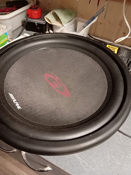 alpine subwoofer uusi  swg 1244