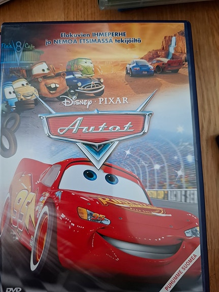 Disnep Autot DVD