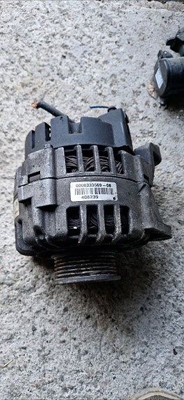 Vw/audi/skoda laturi (SG12B025)