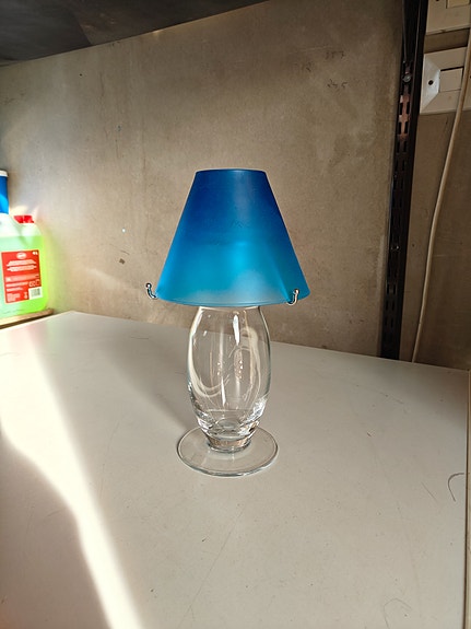 Partyliten varjostin kynttilänjalka