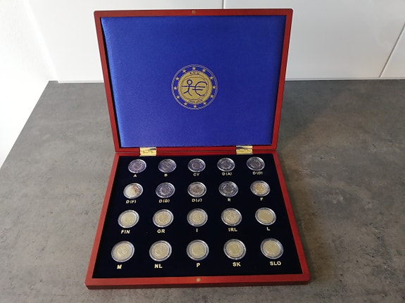 Euroopan Unioni 2009 2 € EMU kaikki maat 20 kpl UNC