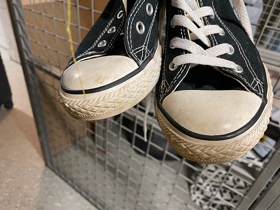 Converse-tossut musta