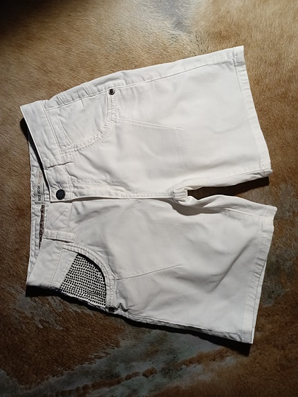 Mosh Mosh "26" / XS farkku shortsit valkoiset