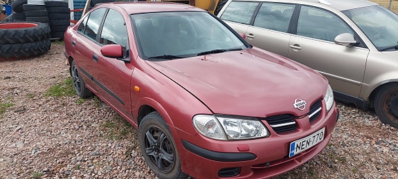 Nissan almera 1.5 -01 varaosia
