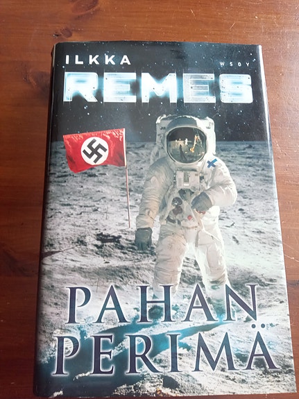 Ilkka Remeksen kirja Pahan Perimä