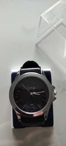 O.n.e. rannekello