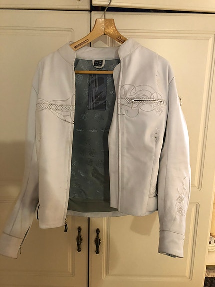 Product image 1 of 6