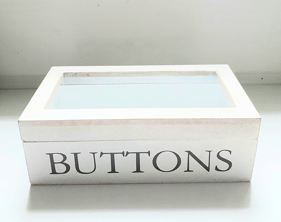 Buttons laatikko Amanda B