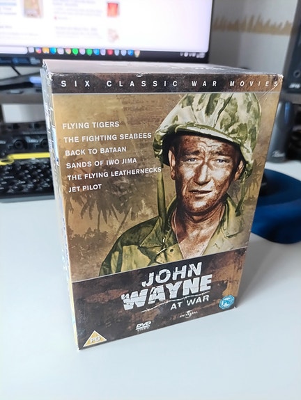 John Wayne at War - leffaboksi
