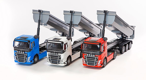 EMEK Volvo FH hiekkapuoliperärekat (UUDET) 50 cm, eri väriä