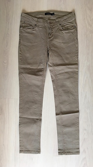 Lindex vaaleanruskeat beiget farkut 38