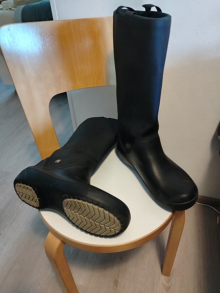 Crocs kumisaappaat