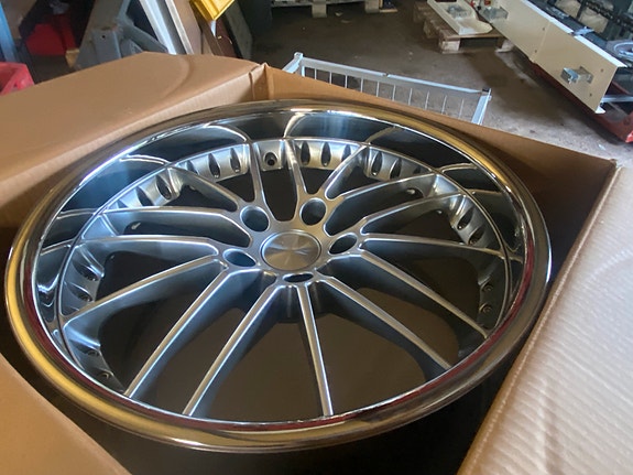 Breyton 19’ uudet vanteet 4 kpl