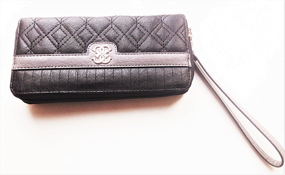 Guess Merci musta lompakko clutch, 11x21