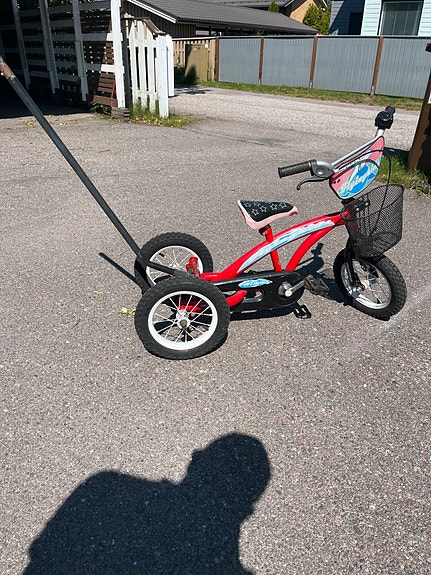 3-pyöräinen 12”