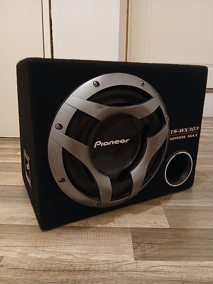 Pioneer ja or keskari Myydään (sivu 13) Tori