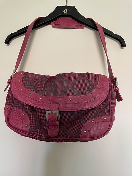 Longchamp-käsilaukku