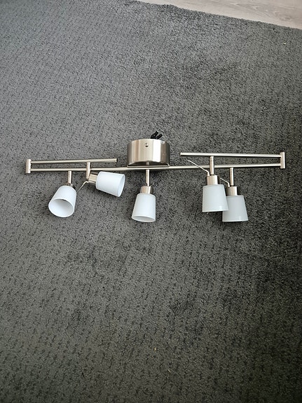 Ikea kattovalaisin