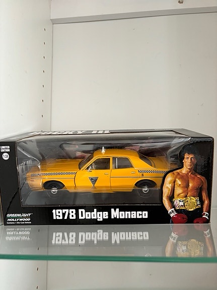 1/24 Dodge Monaco Rocky III Pienoismalli