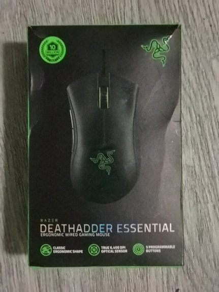 Razer Deathadder Essential Pelihiiri