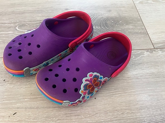 Crocsit j1