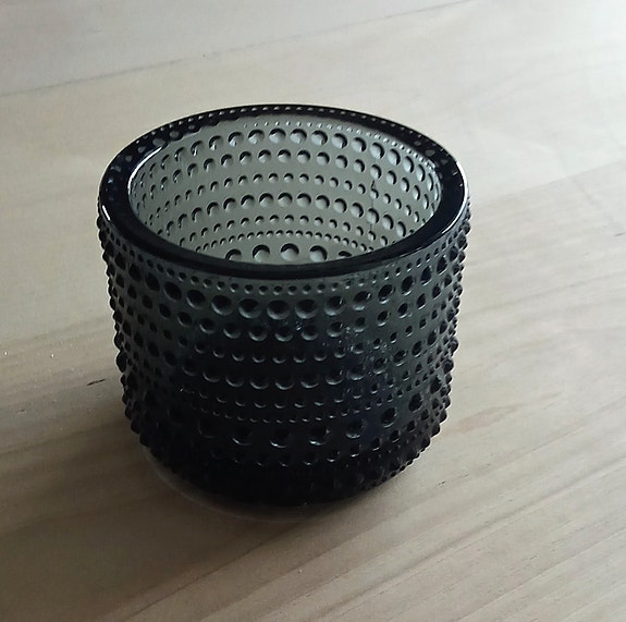 Iittala Kastehelmi harmaa tuikku