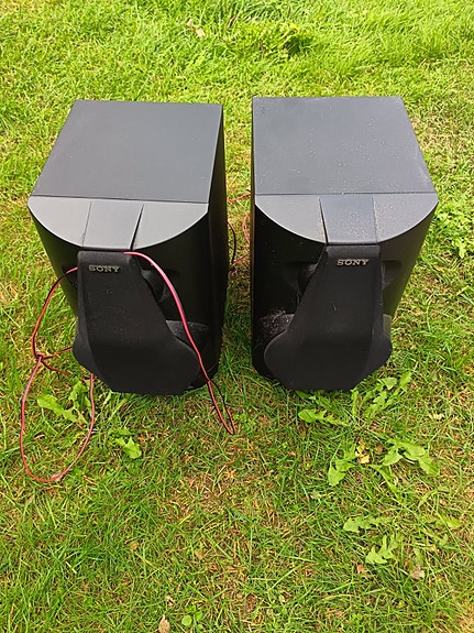 Sony kaiuttimet