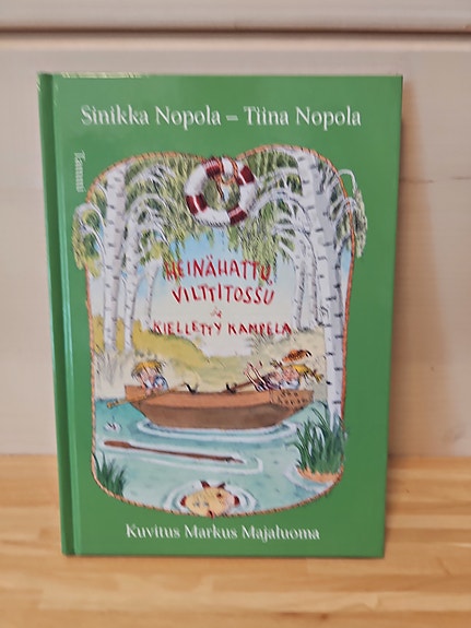 Heinähattu ja Vilttitossu ja kielletty kampela, Sinikka Nopola ja Tiina Nopola