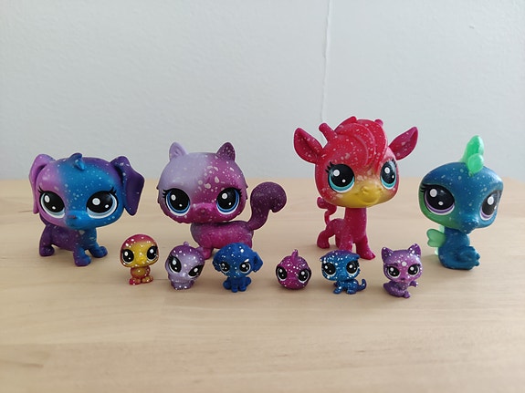 LPS Cosmic hahmot 4 isoa ja 6 pientä