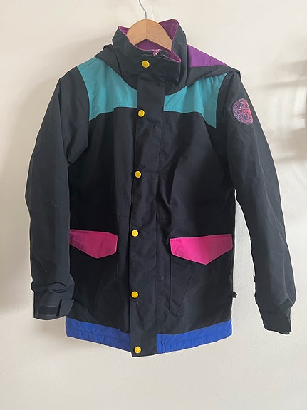 Burton laskettelutakki / lautailutakki / urheilutakki juniori XL 164