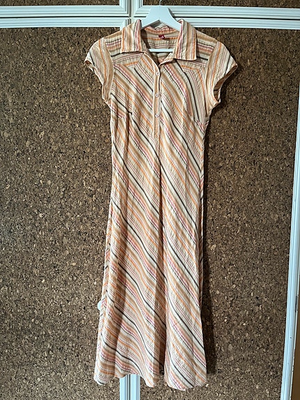H&M raidallinen hellemekko, 38